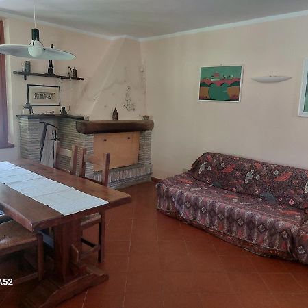 Al Lago Nel Verde Apartment Piediluco Bagian luar foto